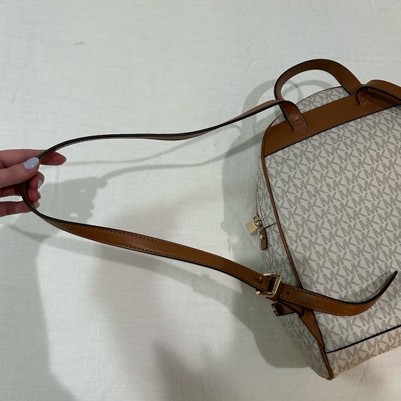 Michael Kors Rhea Medium Signature Logo Backpack in Light Cream Multi - Picture 14 of 16